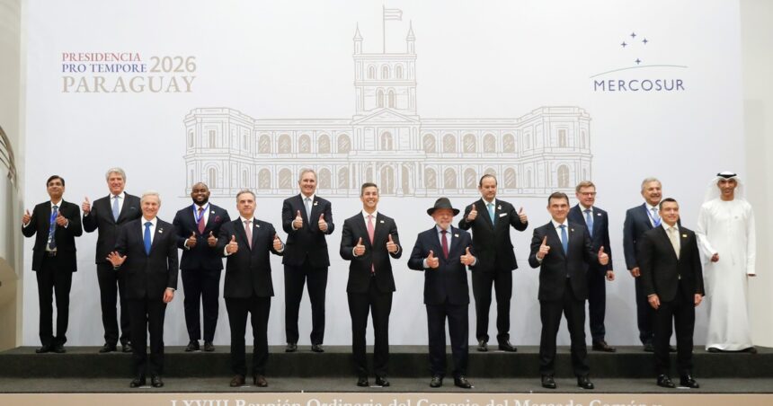 cumbre-del-mercosur-con-lula-y-sin-milei:-los-presidentes-hicieron-reclamos,-pero-hay-avances-en-lo-comercial