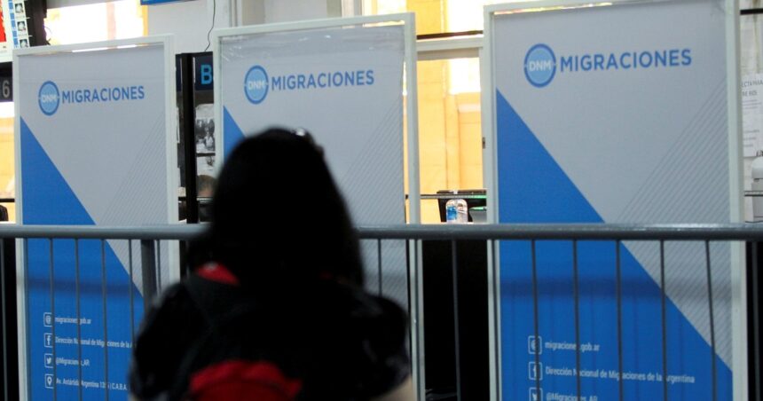 la-justicia-anulo-el-dnu-de-javier-milei-que-le-dio-a-migraciones-la-potestad-de-otorgar-la-ciudadania