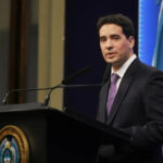 spokesman-adrian-ravier-turns-the-page-on-adorni-scandal-in-first-press-conference