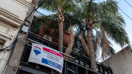 milei-tries-again-to-revive-argentina’s-dormant-mortgage-market
