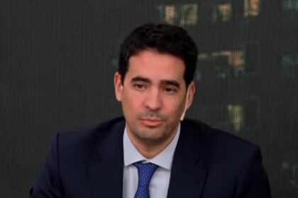 el-nuevo-vocero-presidencial-marca-diferencias-de-estilo-con-javier-milei:-“con-santilli-vamos-a-intentar-ser-menos-chocantes”