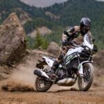 motos-adventure-de-media-cilindrada:-kawasaki-lanzo-en-argentina-la-nueva-kle-500-se