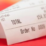 ¿sabias-que-los-tickets-de-compra-son-muy-toxicos?:-asi-es-como-danan-tu-salud-al-tocarlos