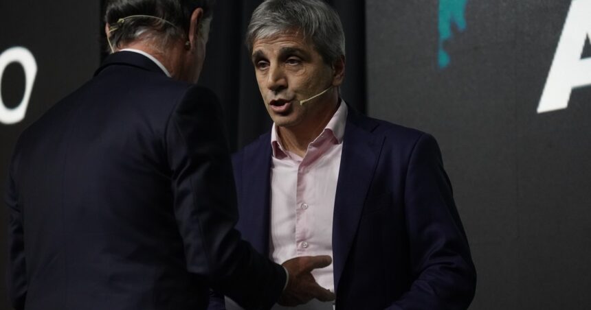 obra-publica:-caputo-les-reconocio-a-constructoras-una-deuda-de-$220.000-millones-y-ofrecio-pagarles-con-bonos
