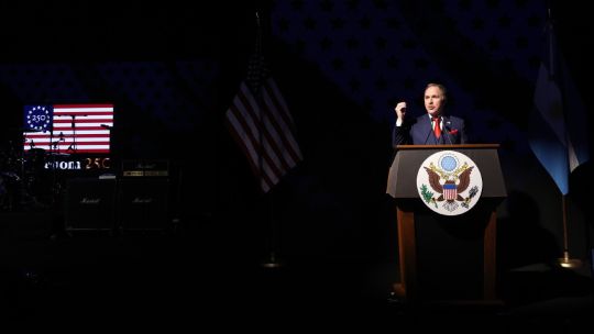 embajador-de-estados-unidos,-peter-lamelas:-estados-unidos-esta-hombro-con-hombro-con-argentina