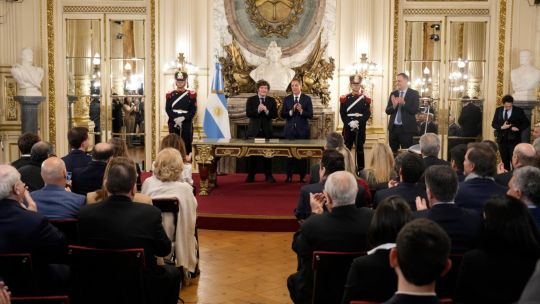 santilli-sworn-in-as-cabinet-chief-as-milei-reshuffles-pack