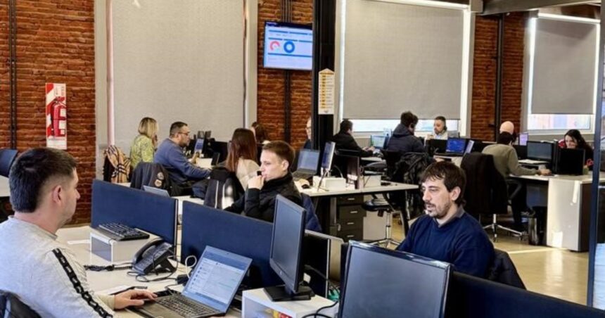 es-la-plata-que-no-alcanza:-el-pago-de-los-impuestos-y-las-tarifas-ahora-se-financia-con-la-tarjeta