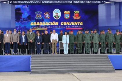 delcy-rodriguez-defiende-a-la-fanb-y-denuncia-el-uso-politico-del-doble-sismo-en-actos-por-el-5-de-julio