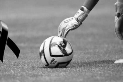 conmocion-en-el-futbol:-murio-un-jugador-argentino-en-un-impactante-choque