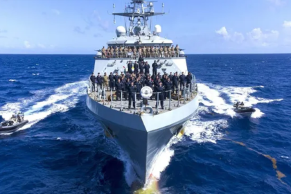 uk-warship-enters-argentine-sea-from-malvinas-islands-without-prior-notice