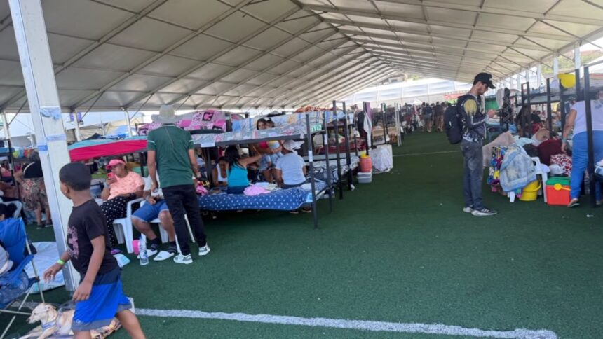 dormir-en-carpa-no-es-vida,-del-agradecimiento-al-desgaste-en-refugios-de-la-guaira