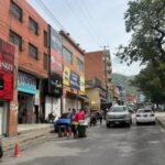 los-guairenos-somos-guerreros:maiquetia-se-convierte-en-el-refugio-comercial-tras-los-terremotos
