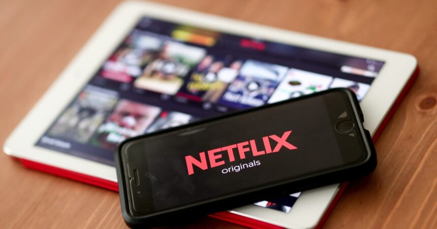 de-netflix-a-hbo-max:-¿por-que-solo-una-plataforma-de-streaming-permite-descargar-peliculas-y-series-en-notebooks?