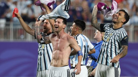 messi-admits-argentina’s-‘england-match-is-special’