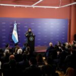 milei-vuelve-a-reunir-a-diputados-y-senadores-de-lla-con-la-apuesta-de-apurar-los-cambios-en-el-banco-central