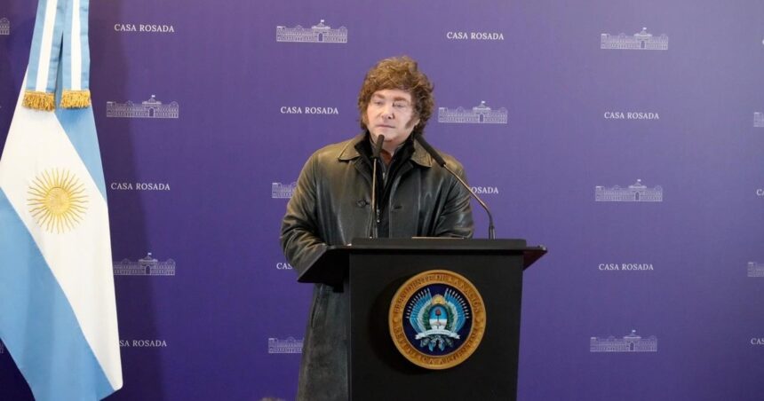 javier-milei-y-sus-medidas,-en-vivo:-el-presidente-convoco-hoy-a-los-legisladores-de-la-libertad-avanza-para-explicar-los-detalles-de-la-reforma-de-la-carta-organica-del-banco-central