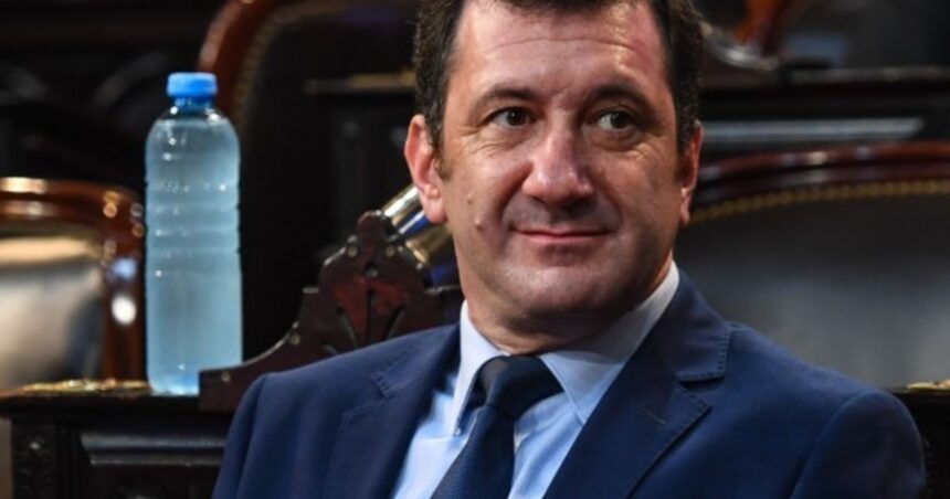 la-justicia-de-paraguay-condeno-a-edgardo-kueider-a-dos-anos-de-prision-por-intentar-ingresar-211.102-dolares-sin-declarar