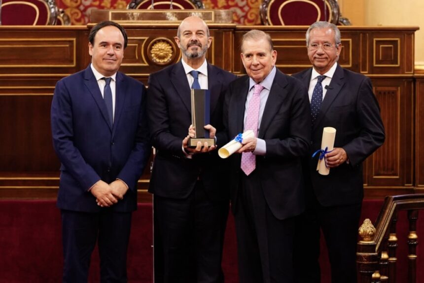 gonzalez-urrutia:-reconstruir-venezuela-exigira-recuperar-instituciones-y-la-confianza