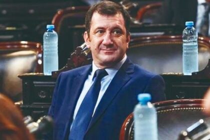 former-argentine-senator-edgardo-kueider-convicted-in-paraguay-over-cash-smuggling