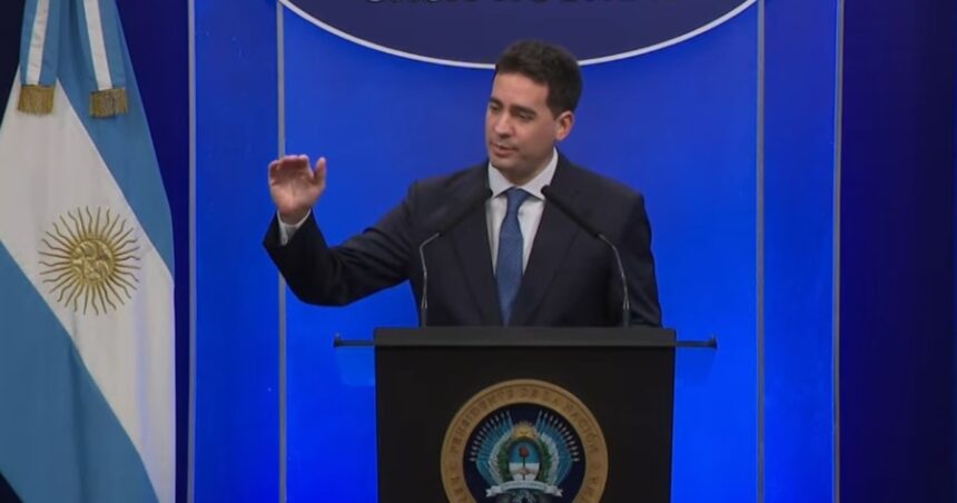 “a-veces-la-gente-misma-se-expone-a-riesgos-de-impago”:-la-justificacion-del-vocero-adrian-ravier-por-la-suba-de-la-morosidad-bancaria