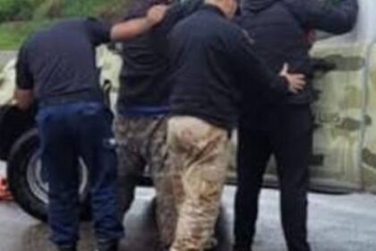 atrapan-a-3-cazadores-furtivos-con-un-cargamento-de-liebres-en-un-campo-de-chubut