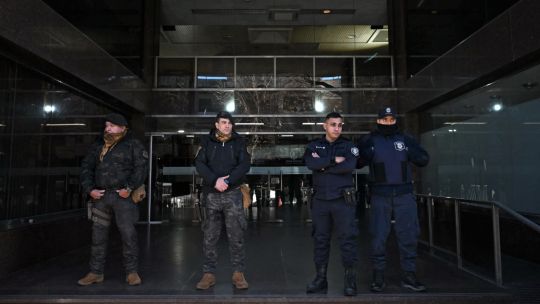 lawyers-clash-in-maradona-death-trial,-forcing-hearing-to-halt