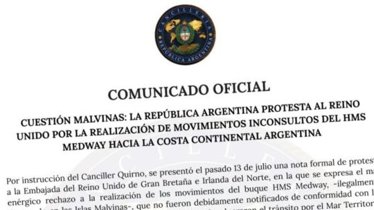 argentina-protests-uk-warship-movement-near-malvinas,-hours-after-world-cup-clash