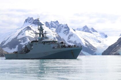 argentine-foreign-ministry-protests-navigation-of-uk-warship-in-national-waters