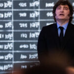 “quienes-se-oponen-son-los-enemigos-del-progreso”:-javier-milei-se-quejo-tras-la-postergacion-en-el-senado-del-proyecto-de-propiedad-privada-y,-en-un-cruce-a-los-gritos,-volvio-a-hablar-de-su-reeleccion