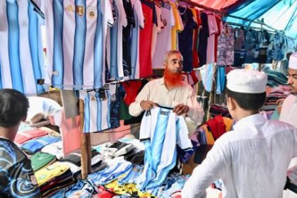 from-maradona-to-messi:-bangladesh’s-enduring-love-for-argentina