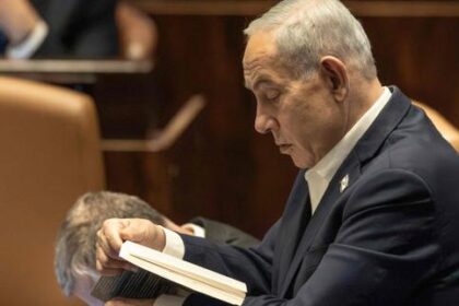netanyahou-considera-todos-sus-dias-como-los-heroes-les-poseurs-de-bombes-de-lhotel-king-david,-en1946-en-jerusalen