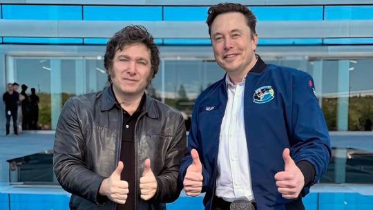 milei-opens-door-to-electric-cars-as-musk’s-tesla-firms-up-arrival-plans
