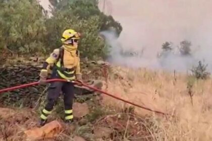 incendies-en-espana:-29.000-hectareas-brules-al-norte-de-madrid;-le-feu-est-lun-des-plus-complexes-de-lhistoire-du-pays