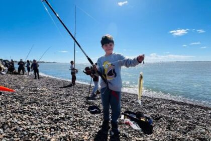 con-premios-y-educacion-ambiental,-llega-un-concurso-de-pesca-a-bahia-san-blas