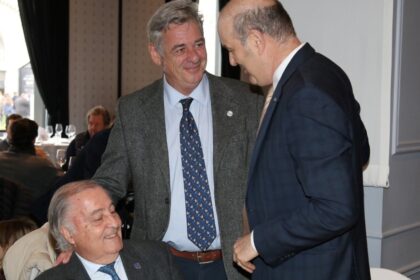 un-proyecto-de-sturzenegger-busca-que-los-aportes-a-un-instituto-que-promociona-la-carne-vacuna-dejen-de-ser-obligatorios-y-hay-revuelo-en-el-sector