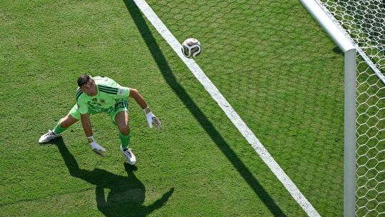 emiliano-‘dibu’-martinez-hints-at-argentina-retirement-after-world-cup-final-defeat