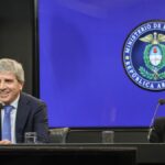 dolares-del-colchon:-luis-caputo-adelanto-que-si-se-paga-el-proximo-vencimiento-de-ganancias-se-asegura-el-tapon-fiscal