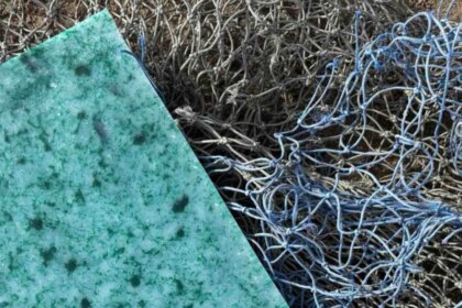 dos-emprendedoras-argentinas-reciclan-redes-de-pesca-y-crean-placas-de-plastico-unicas