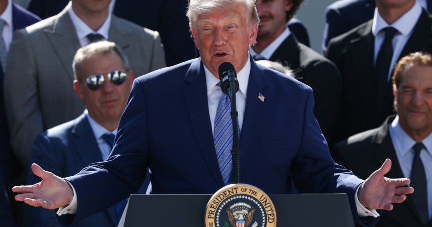 el-gobierno-de-trump-anuncio-aranceles-a-60-paises-y-un-10%-para-productos-argentinos