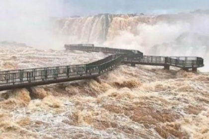 por-la-gran-crecida-del-rio-cierran-la-garganta-del-diablo-por-tiempo-indeterminado