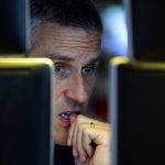 el-dolar-avanzo-a-$1.520-y-el-banco-central-cerro-la-semana-con-una-fuerte-compra-de-reservas