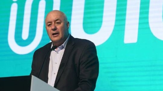 el-titular-de-la-uic,-luis-macario-cruzo-al-gobierno:-“le-presta-mas-atencion-a-las-industrias-que-generan-dolares”