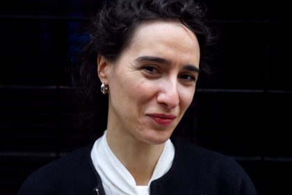 giulia-bini,-directora-de-arts-at-cern-(suiza)-revela-como-el-arte-ayuda-a-explicar-la-materia-oscura-y-el-big-data