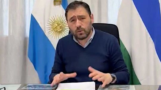cayo-el-intendente-libertario-de-allen:-lo-suspendieron-por-desviar-fondos-para-la-fiesta-de-la-pera