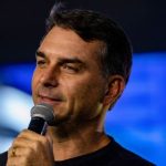 flavio-bolsonaro-pidio-disculpas-a-su-madrastra-y-llamo-a-unificar-a-la-derecha-antes-de-lanzar-su-candidatura