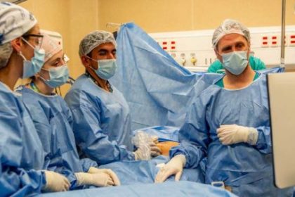 un-bebe-con-anemia-severa-recibio-una-transfusion-en-el-utero-materno
