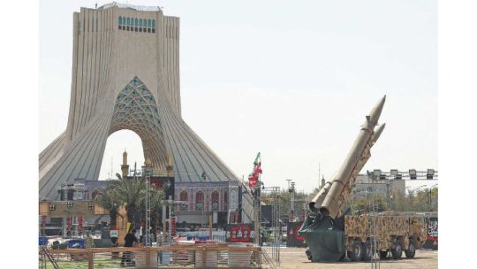 iran-ataca-bases-de-eeuu.-en-jordania,-kuwait-y-bahrein