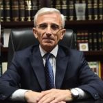 carlos-nayi-tiene-su-biografia:-“dios,-verdad-y-justicia”,-el-legado-y-la-intimidad-del-abogado