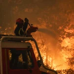 el-fuego-azota-a-espana-y-francia-y-los-evacuados-por-los-incendios-ya-superan-los-270.000