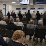 con-mas-adultos-mayores tambien-se-necesitan-mas-estudios-clinicos-y-de-laboratorio